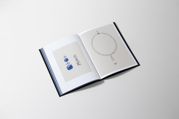 Louis Vuitton Aster necklace - © Massiera Samadi
